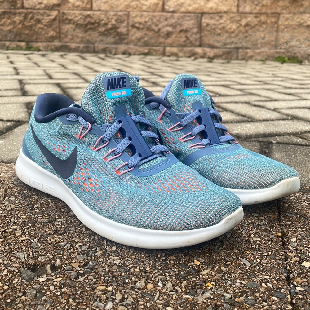 Nike Free RN w/ zubits Magnetic Shoelaces Lightweight Shoes - Women's Size 7.5